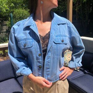 VINTAGE LIZ WEAR Blue Button Down Shacket Blouse
